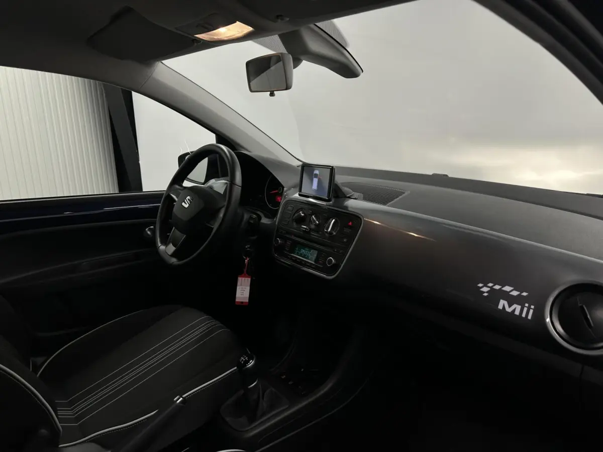 1.0 Sport Connect AIRCO CRUISE NAVI 5 DEURS 108000 KM.