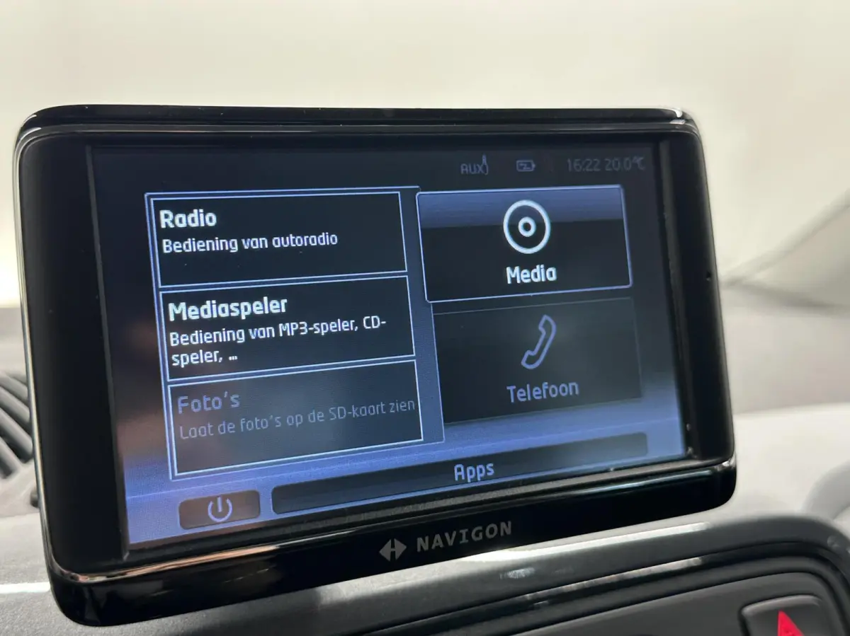 1.0 Sport Connect AIRCO CRUISE NAVI 5 DEURS 108000 KM.
