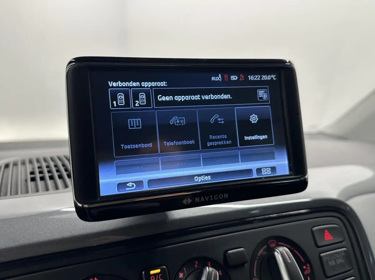 1.0 Sport Connect AIRCO CRUISE NAVI 5 DEURS 108000 KM.