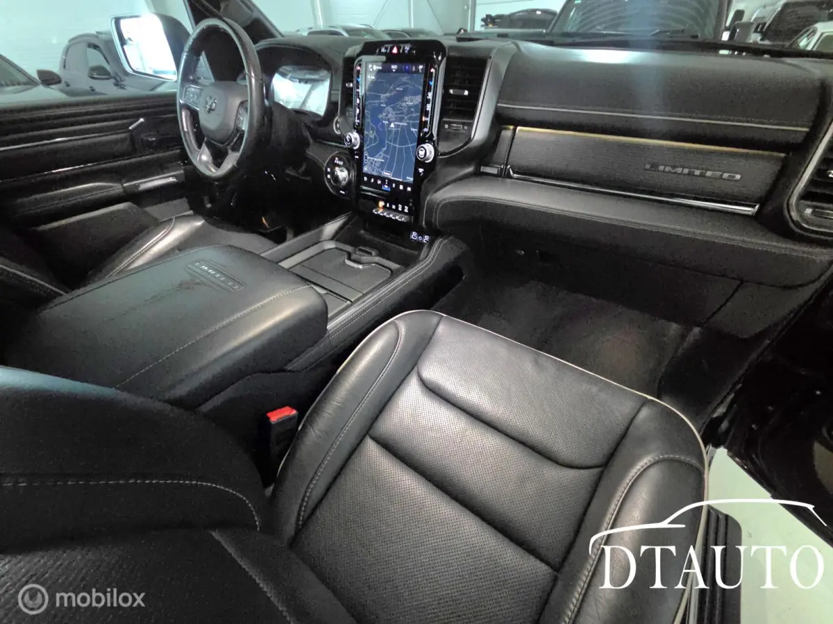 1500 4X4 5.7 V8 Limited Black Edition Luchtvering