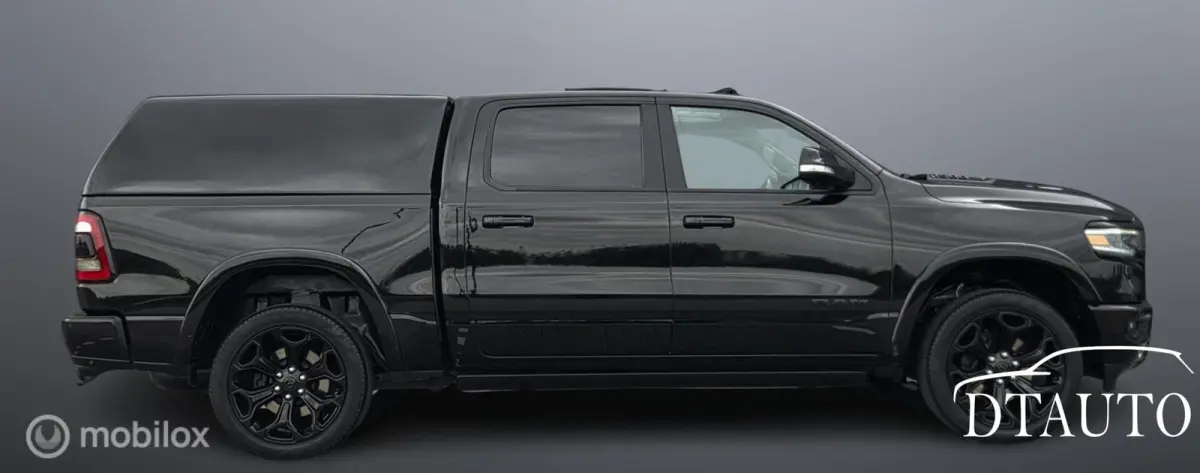 1500 4X4 5.7 V8 Limited Black Edition Luchtvering
