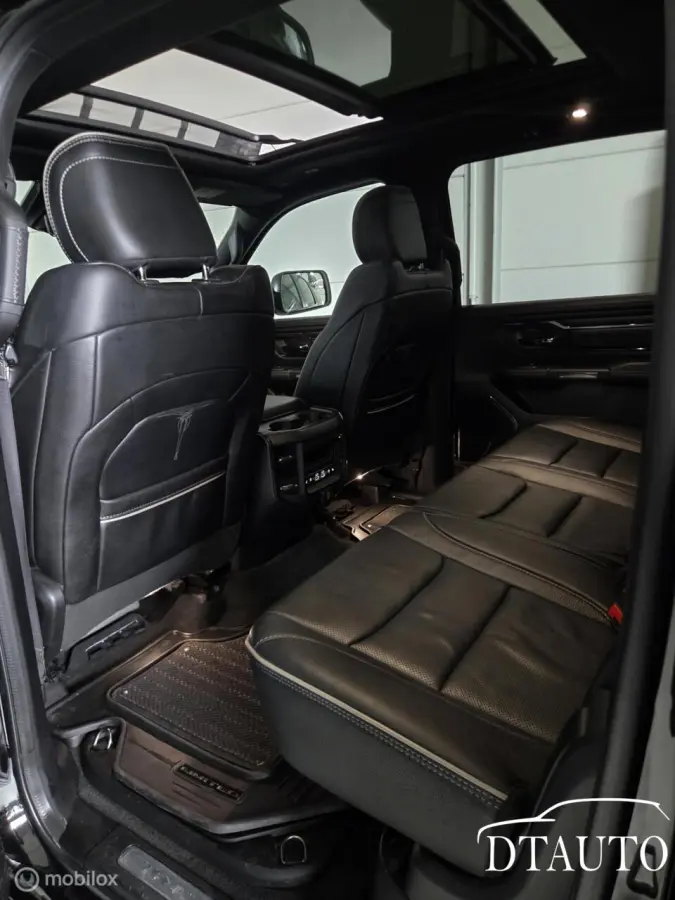 1500 4X4 5.7 V8 Limited Black Edition Luchtvering