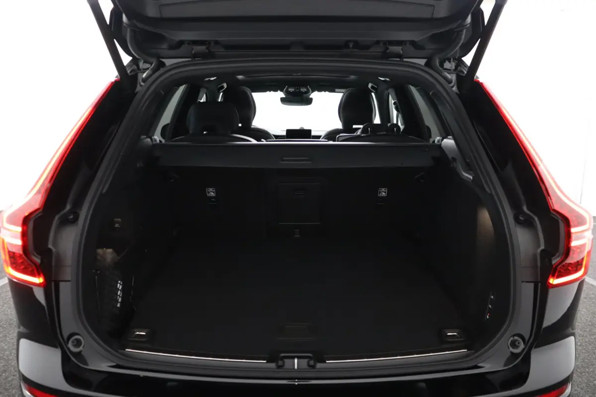 T8 AWD Ultra Black Edition | Luchtvering | Trekhaak | Bowers & Wilkins | Snel Leverbaar | BTW Auto |