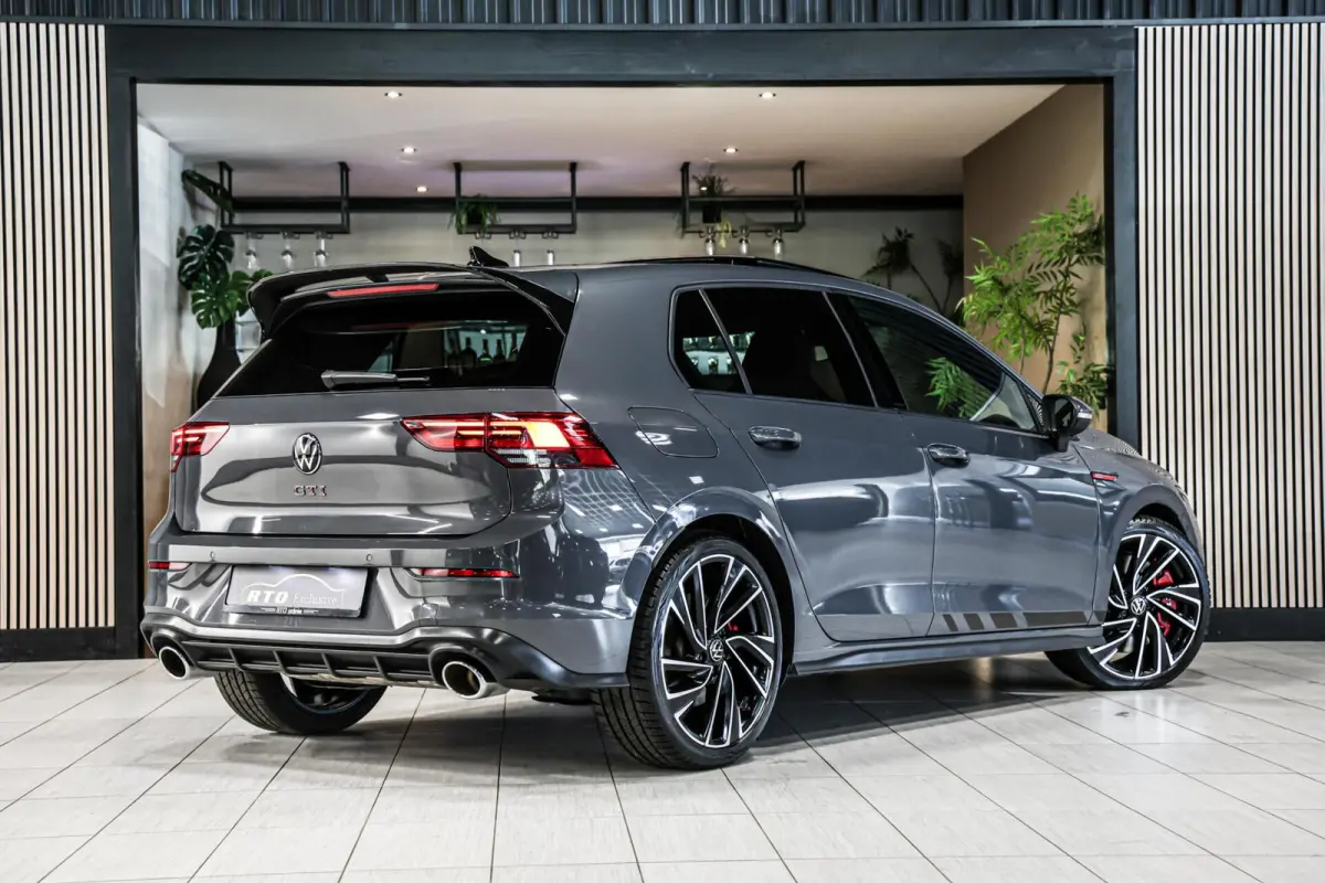 2.0 TSI GTI Clubsport|Pano|ACC|19''|Dolphin