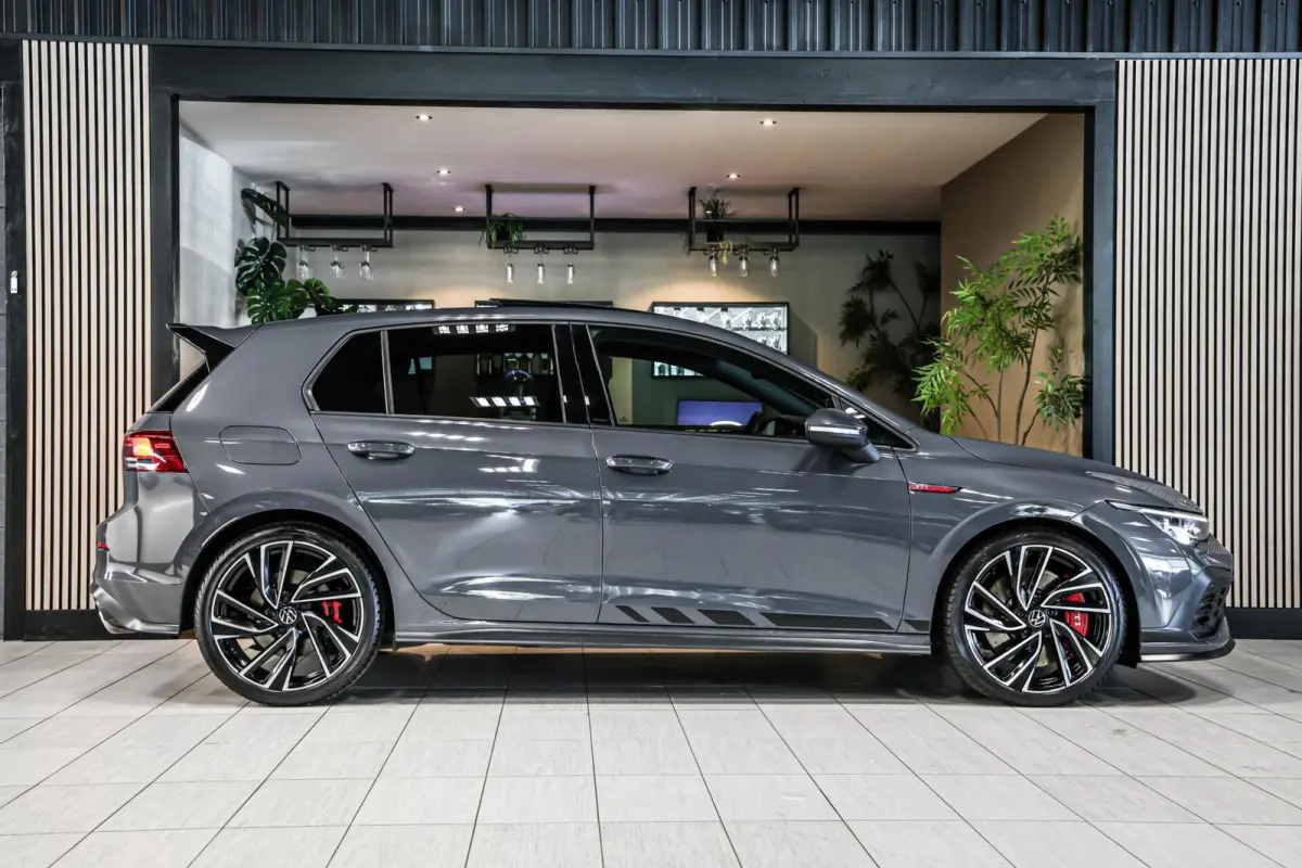 2.0 TSI GTI Clubsport|Pano|ACC|19''|Dolphin