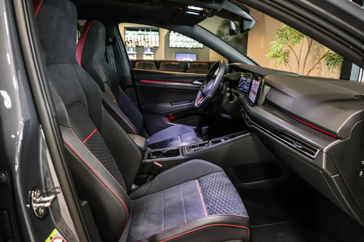2.0 TSI GTI Clubsport|Pano|ACC|19''|Dolphin