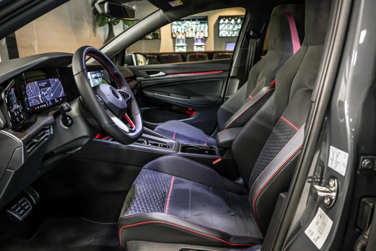 2.0 TSI GTI Clubsport|Pano|ACC|19''|Dolphin