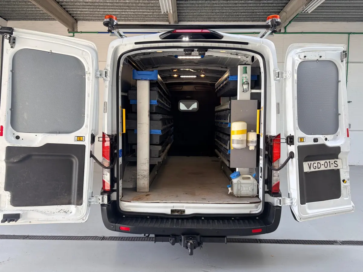 SERVICEWAGEN 2.0 TDCI 130PK euro6 L3H2 Trend MHEV RWD Sortimo Inrichting Victron v230 Imperiaal+Trap RIJKLAARPRIJS!