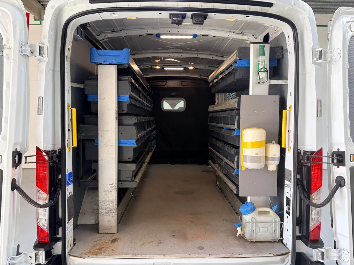 SERVICEWAGEN 2.0 TDCI 130PK euro6 L3H2 Trend MHEV RWD Sortimo Inrichting Victron v230 Imperiaal+Trap RIJKLAARPRIJS!