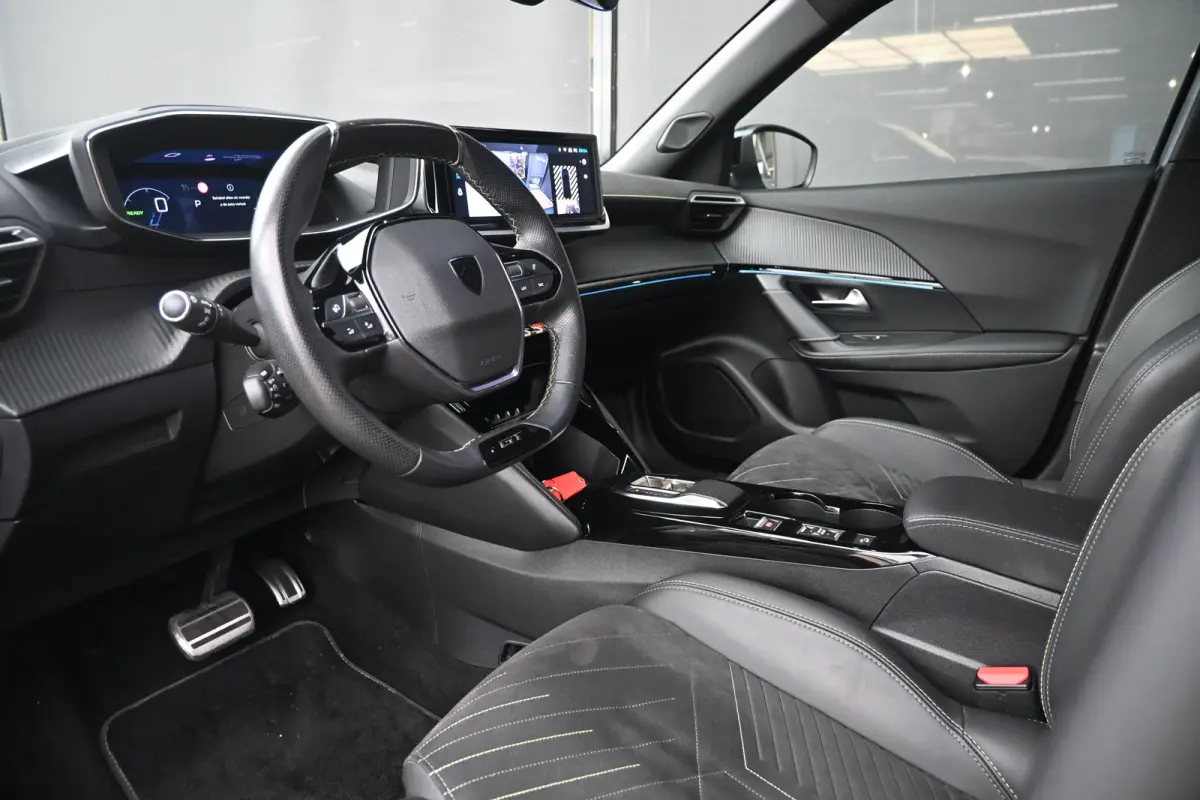 EV GT 54 kWh 94,44% SOH | Alcantara | Elektr. Stoelen | Navigatie | Stoelverwarming | Climate Control | Achteruitrijcamera | !!