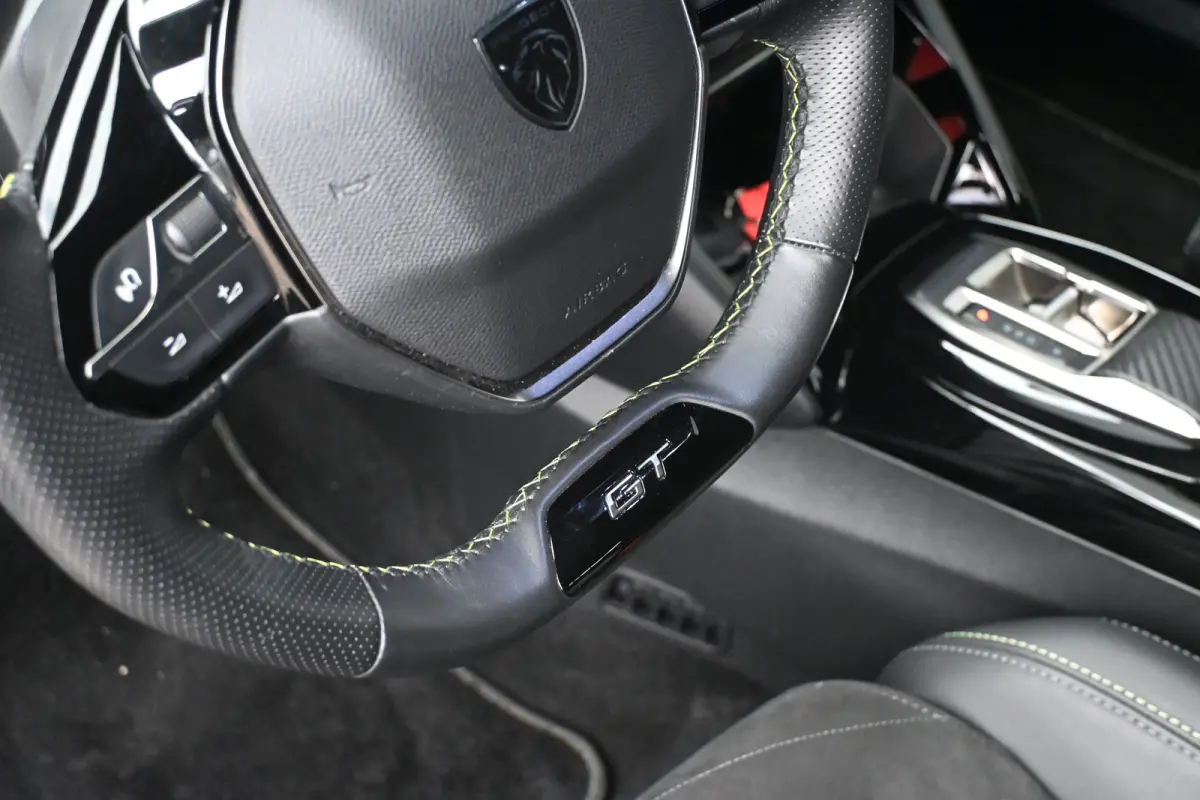 EV GT 54 kWh 94,44% SOH | Alcantara | Elektr. Stoelen | Navigatie | Stoelverwarming | Climate Control | Achteruitrijcamera | !!