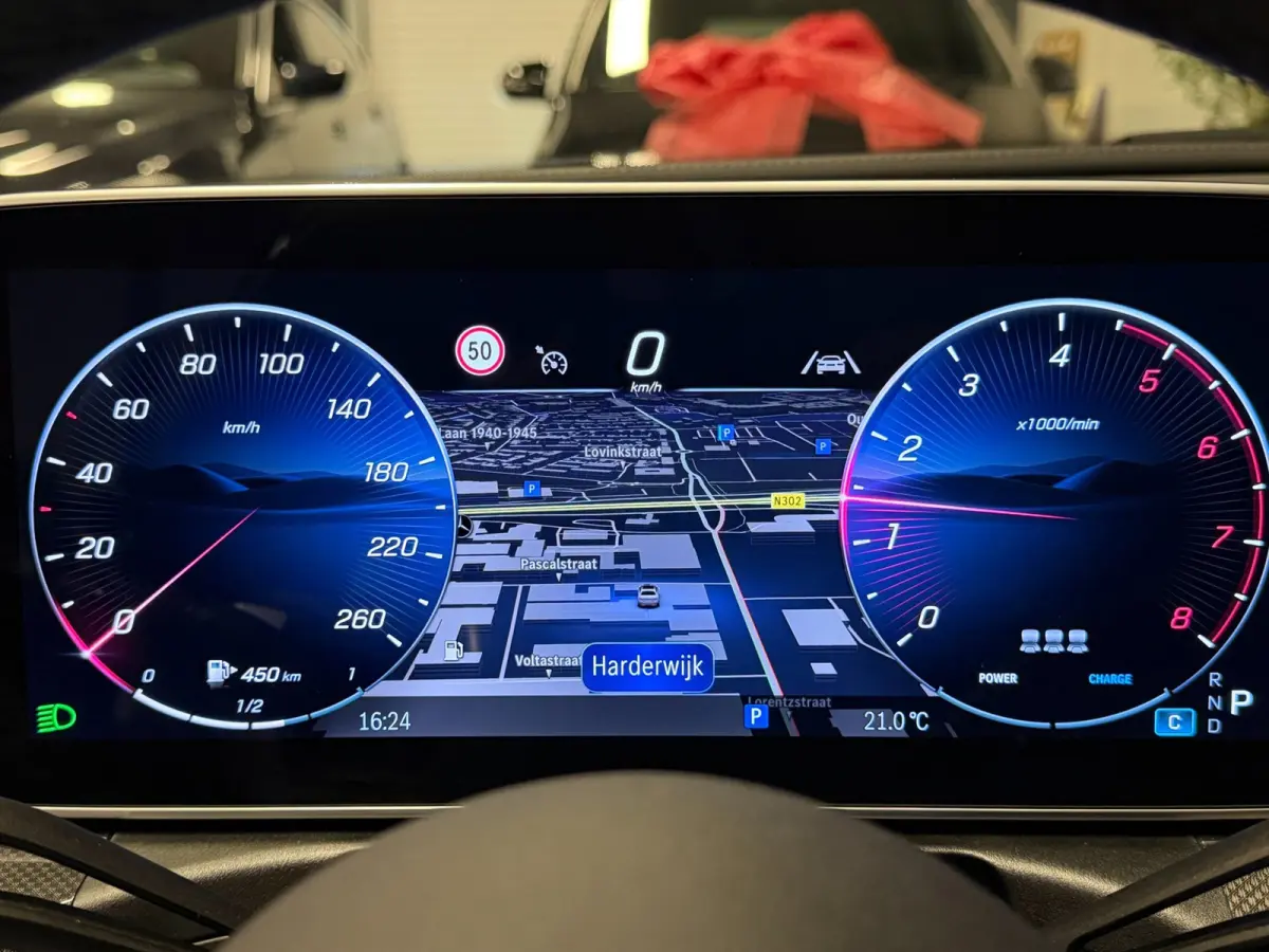 180 AMG Line Aut Panodak 360 Camera Leer