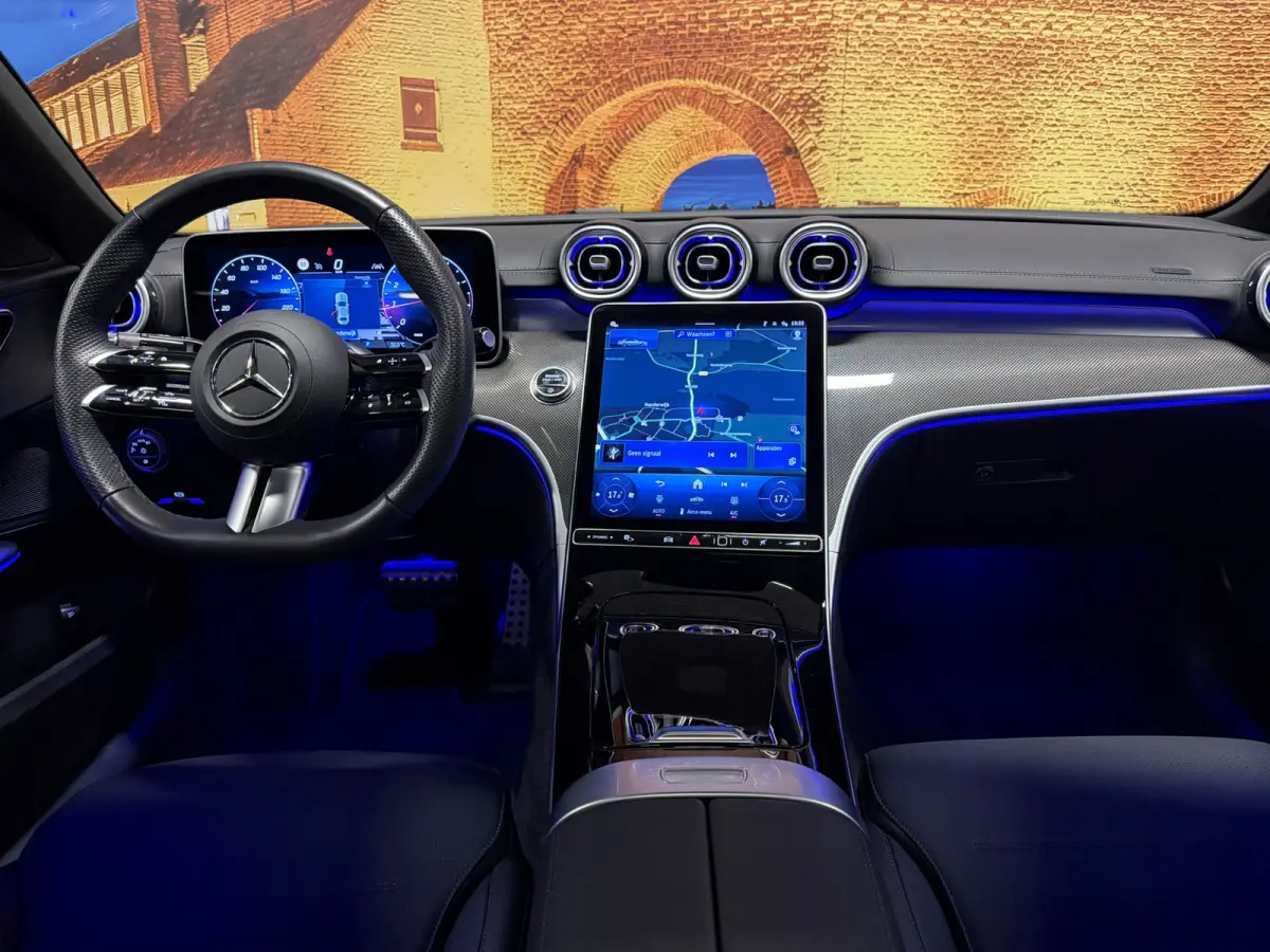 180 AMG Line Aut Panodak 360 Camera Leer
