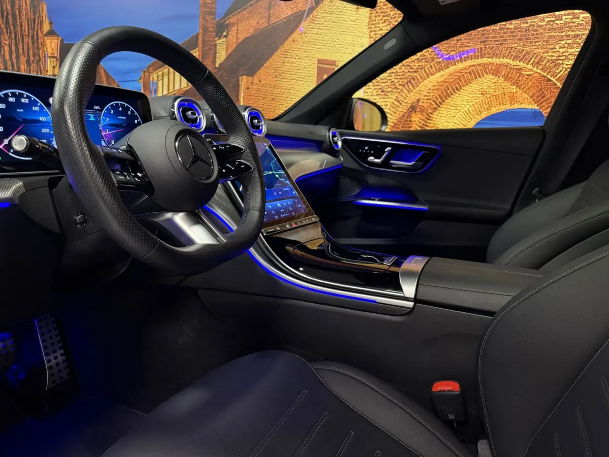 180 AMG Line Aut Panodak 360 Camera Leer