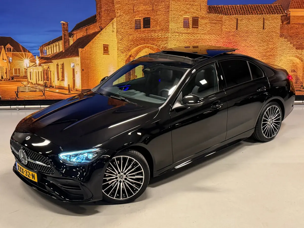180 AMG Line Aut Panodak 360 Camera Leer