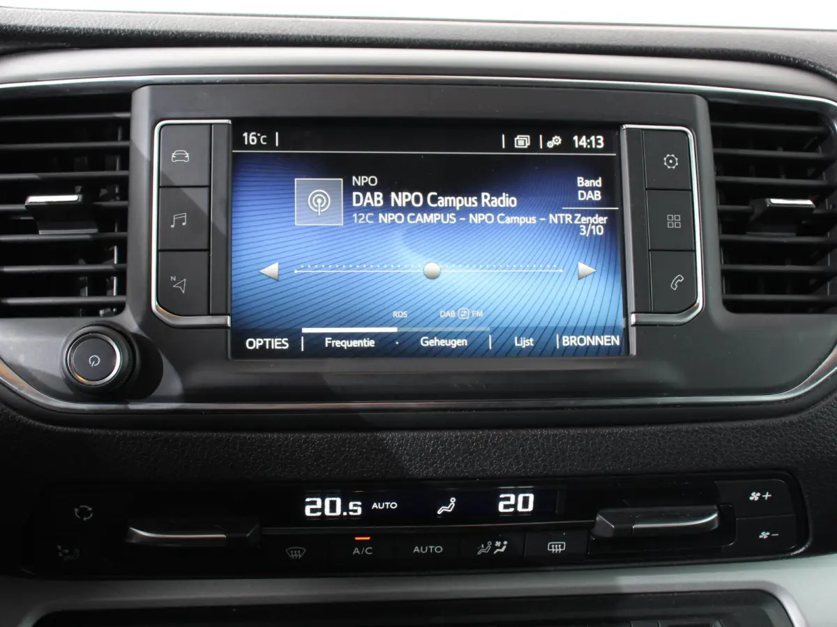 2.0 145pk L3H1 Automaat Cool 9persoons PERSONENBUS Climate Control Camera Dab Adaptive Cruise Control Stoelverwarming Lichtmetalen velgen