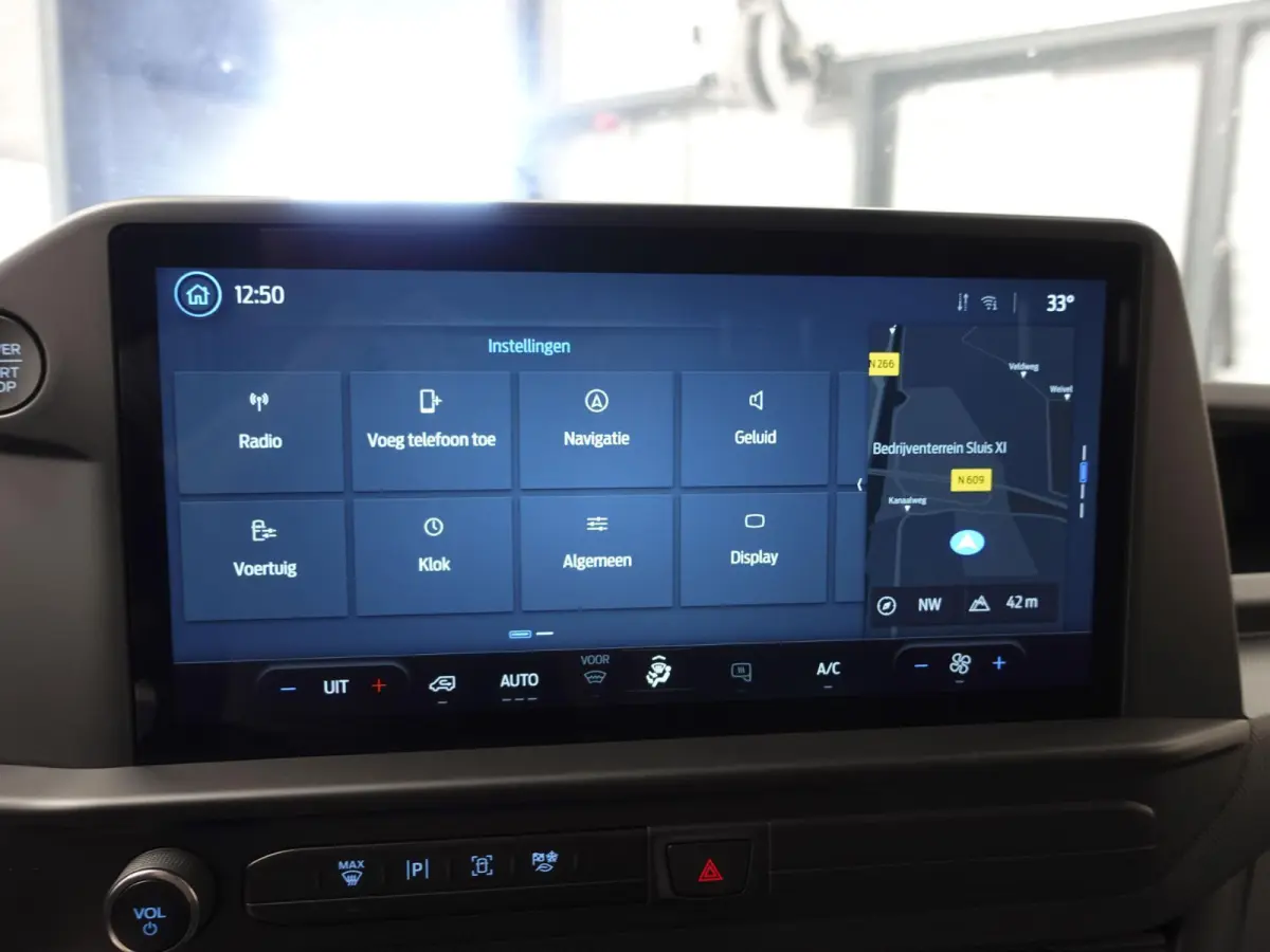 300 2.0 TDCI L2H1 Trend Automaat Airco Navigatie Cruise Navi Trekhaak