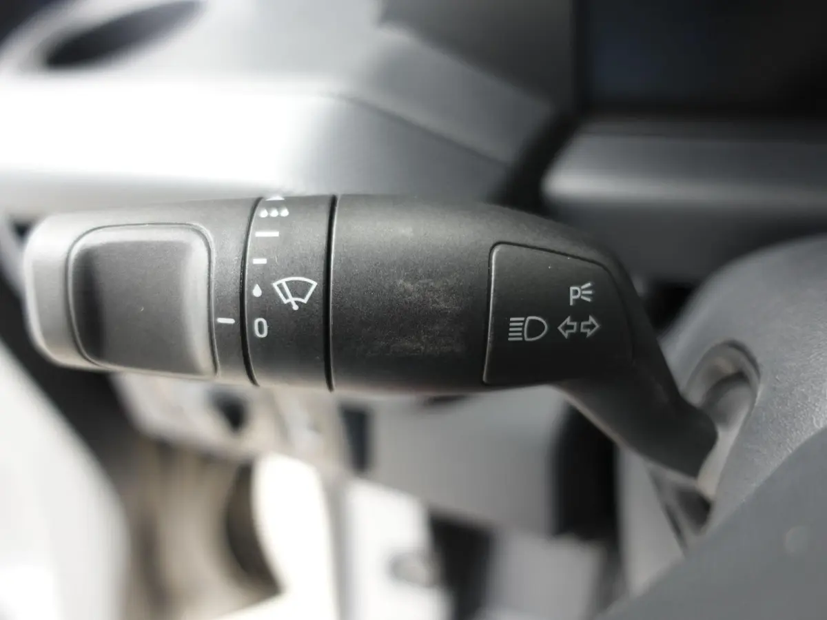 300 2.0 TDCI L2H1 Trend Automaat Airco Navigatie Cruise Navi Trekhaak
