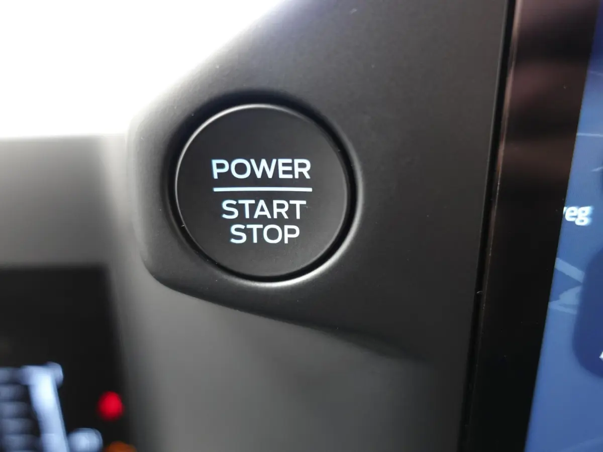 300 2.0 TDCI L2H1 Trend Automaat Airco Navigatie Cruise Navi Trekhaak
