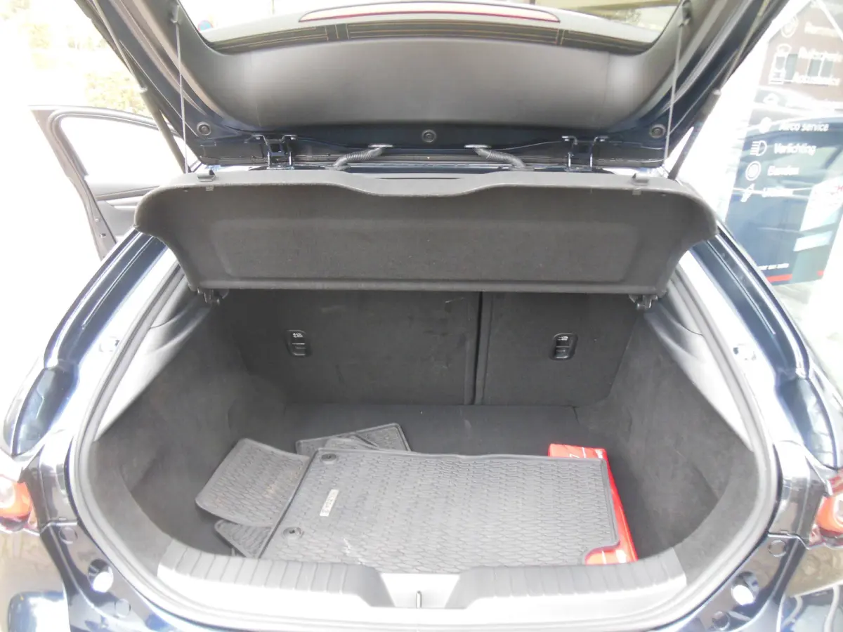 2.0 e-SkyActiv-G M Hybrid 150 Sportive 12 maanden Bovag garantie automaat navi/carplay/android