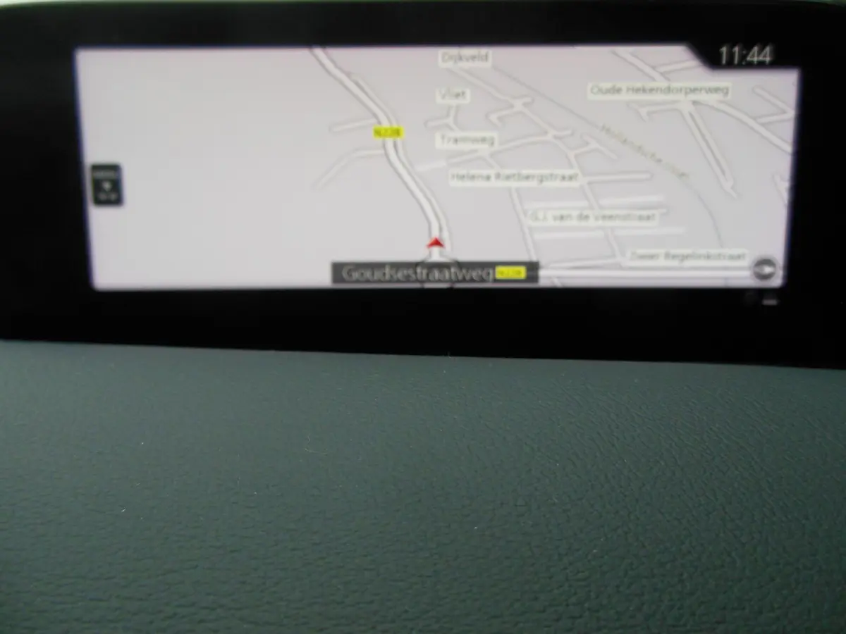2.0 e-SkyActiv-G M Hybrid 150 Sportive 12 maanden Bovag garantie automaat navi/carplay/android