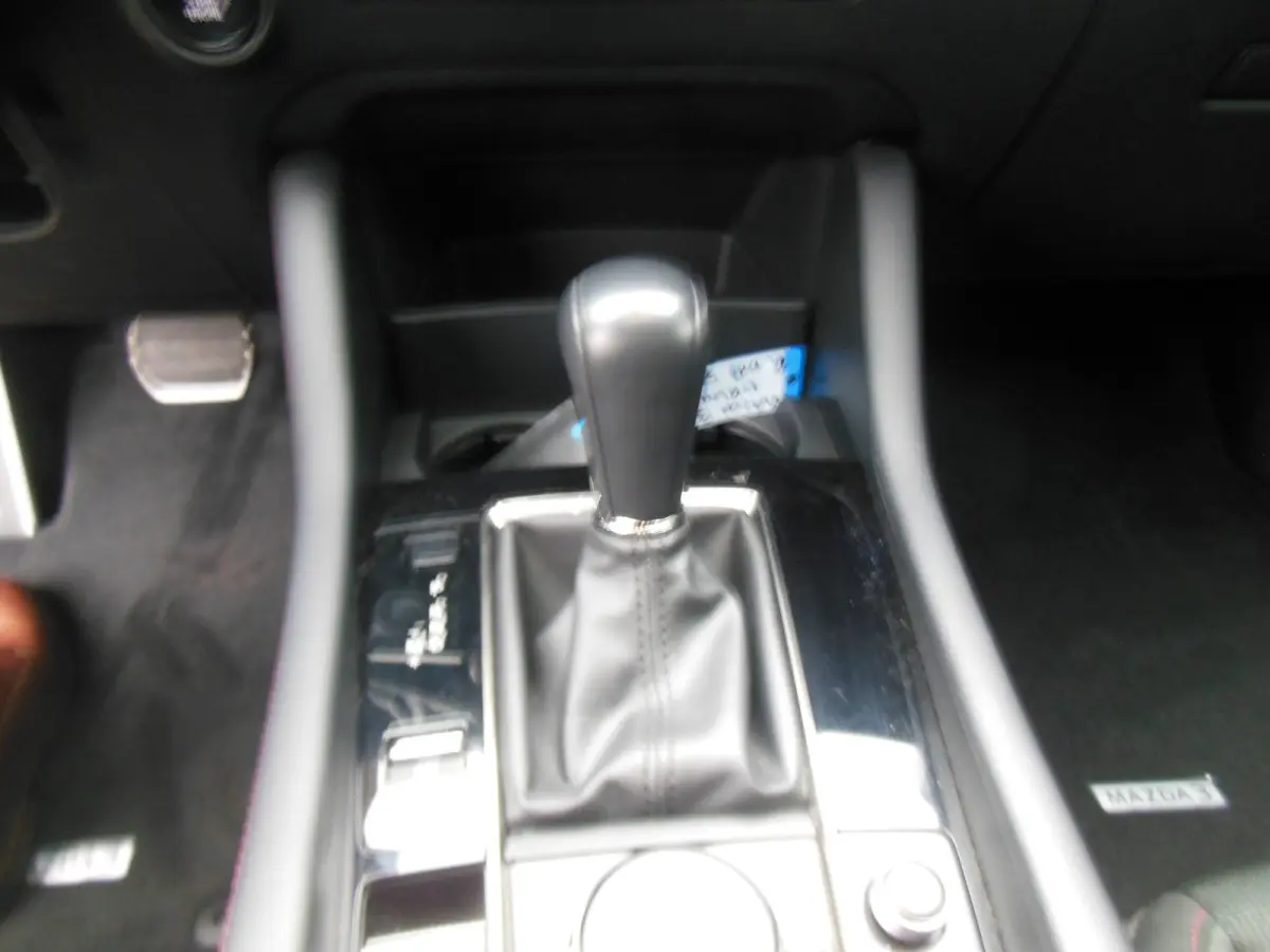 2.0 e-SkyActiv-G M Hybrid 150 Sportive 12 maanden Bovag garantie automaat navi/carplay/android