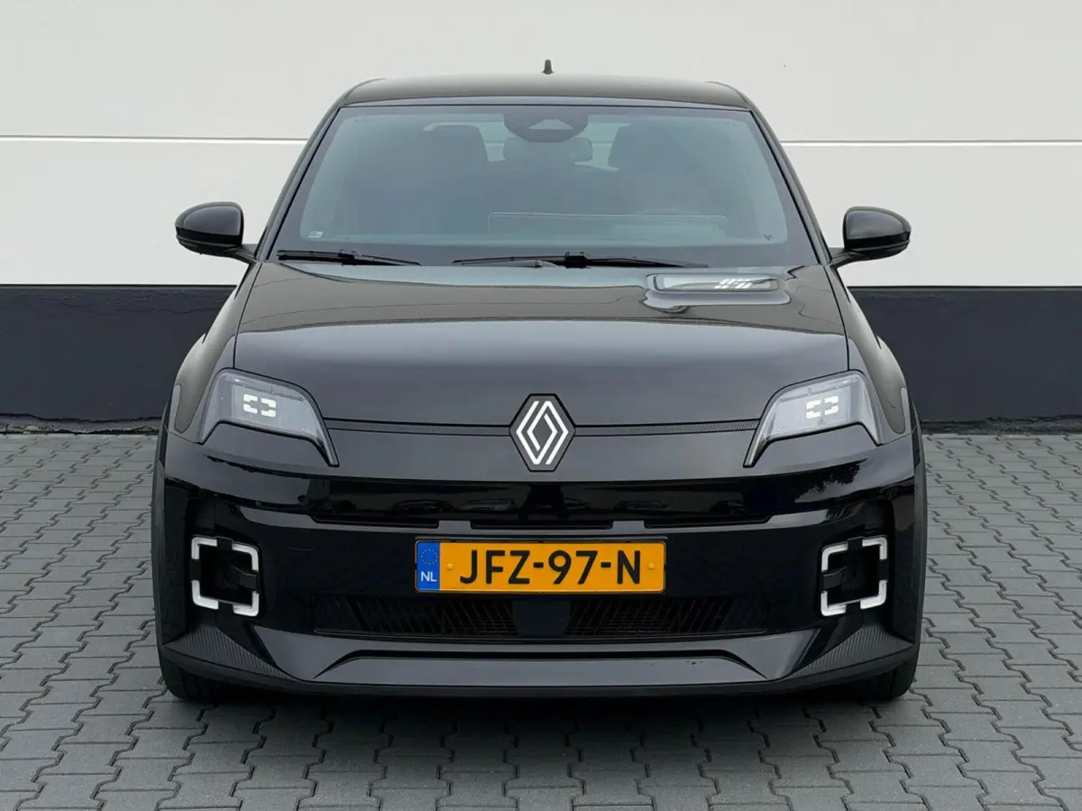Urban Range Techno 40 kWh | Adaptive cruise | Pack Winter | Camera | Full LED