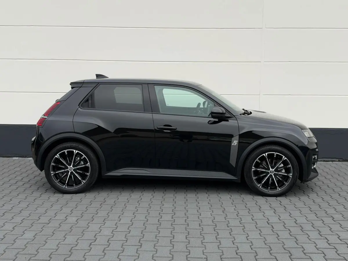 Urban Range Techno 40 kWh | Adaptive cruise | Pack Winter | Camera | Full LED