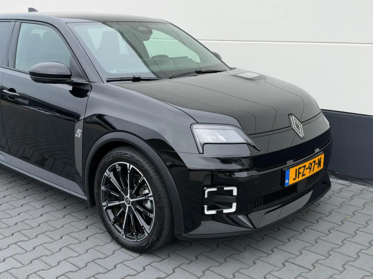 Urban Range Techno 40 kWh | Adaptive cruise | Pack Winter | Camera | Full LED