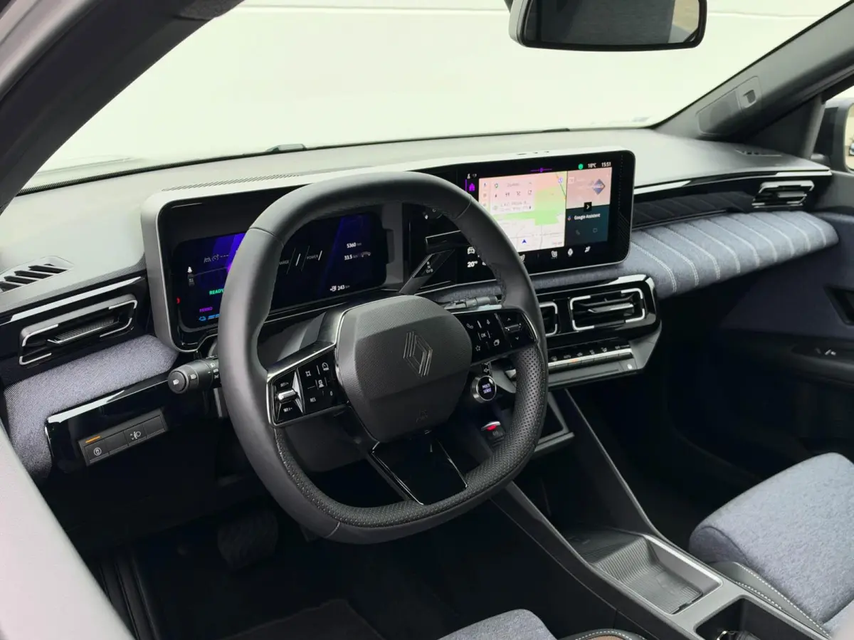 Urban Range Techno 40 kWh | Adaptive cruise | Pack Winter | Camera | Full LED