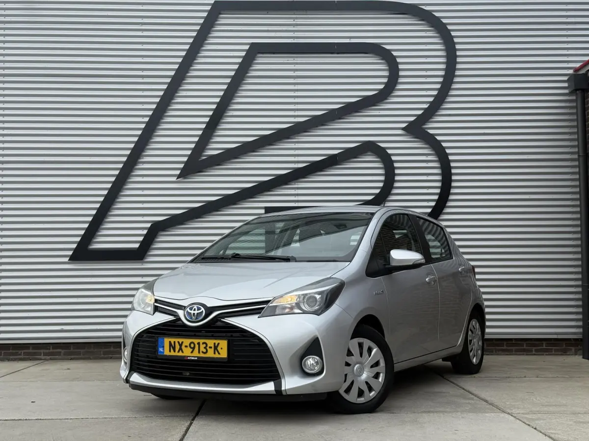1.5 Hybrid Aspiration Bi-Tone 2e Eigenaar|Clima|Cruise|Trekhaak|Elektr. Ramen|APK tot 06-2027