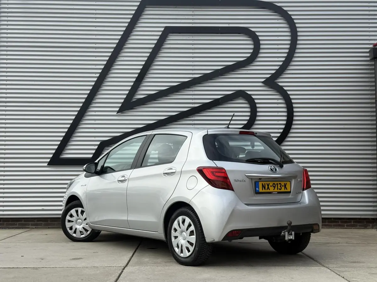 1.5 Hybrid Aspiration Bi-Tone 2e Eigenaar|Clima|Cruise|Trekhaak|Elektr. Ramen|APK tot 06-2027