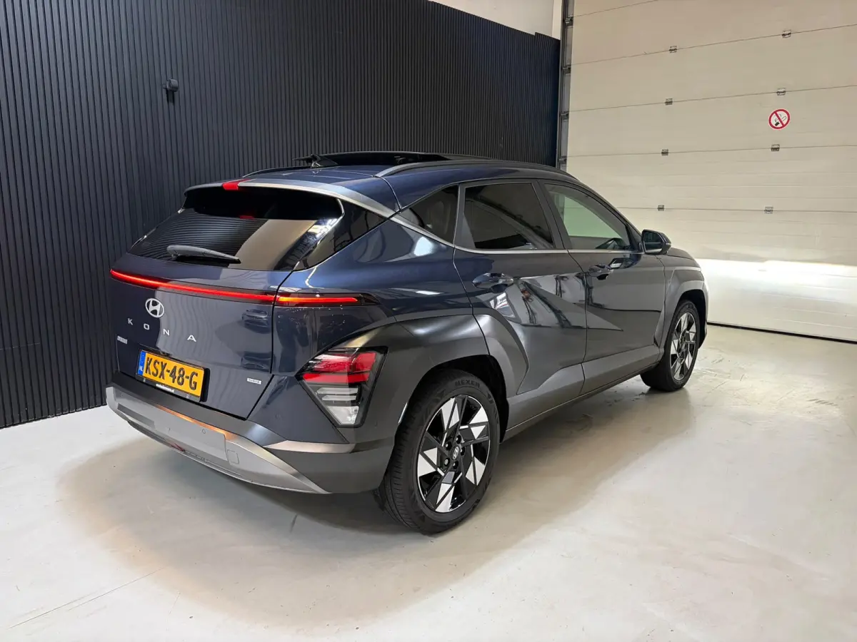 1.6 GDI HEV Comfort PANO KEYLESS CAM FULL OPTION