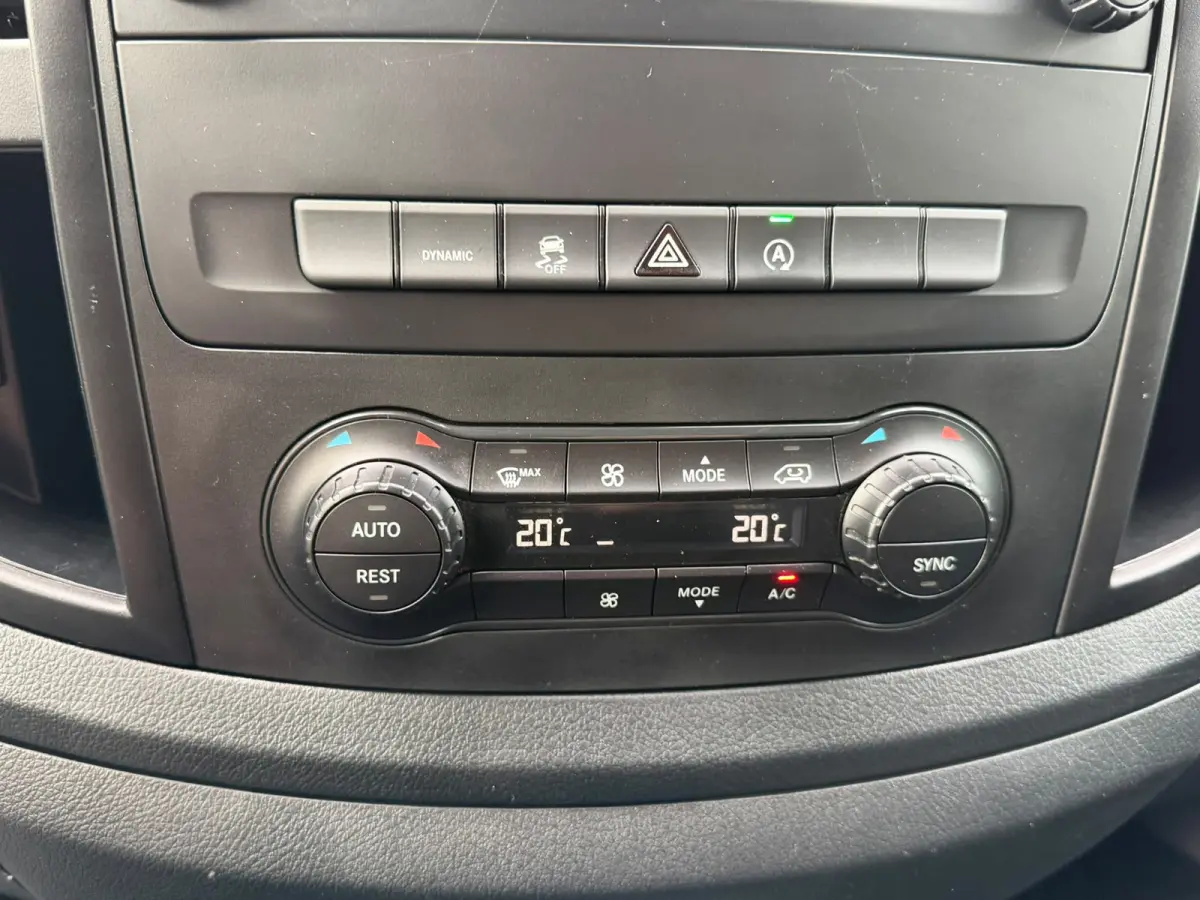 114 CDI Lang automaat / Trekhaak / Camera / App connect