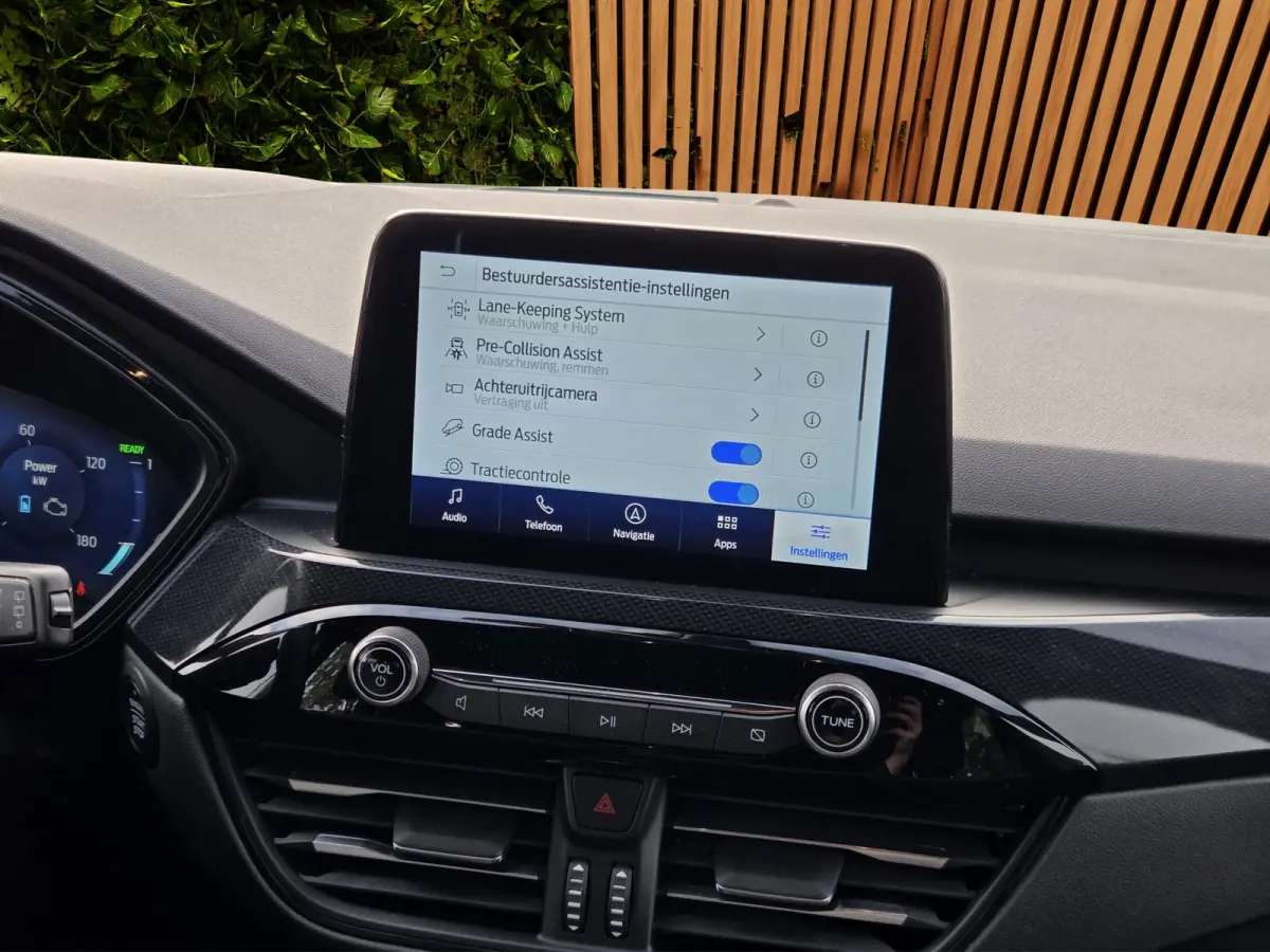 2.5 PHEV ST-Line | Carplay | Cruise | Achteruitrij camera | Keyless | Stoel-stuurverw. |