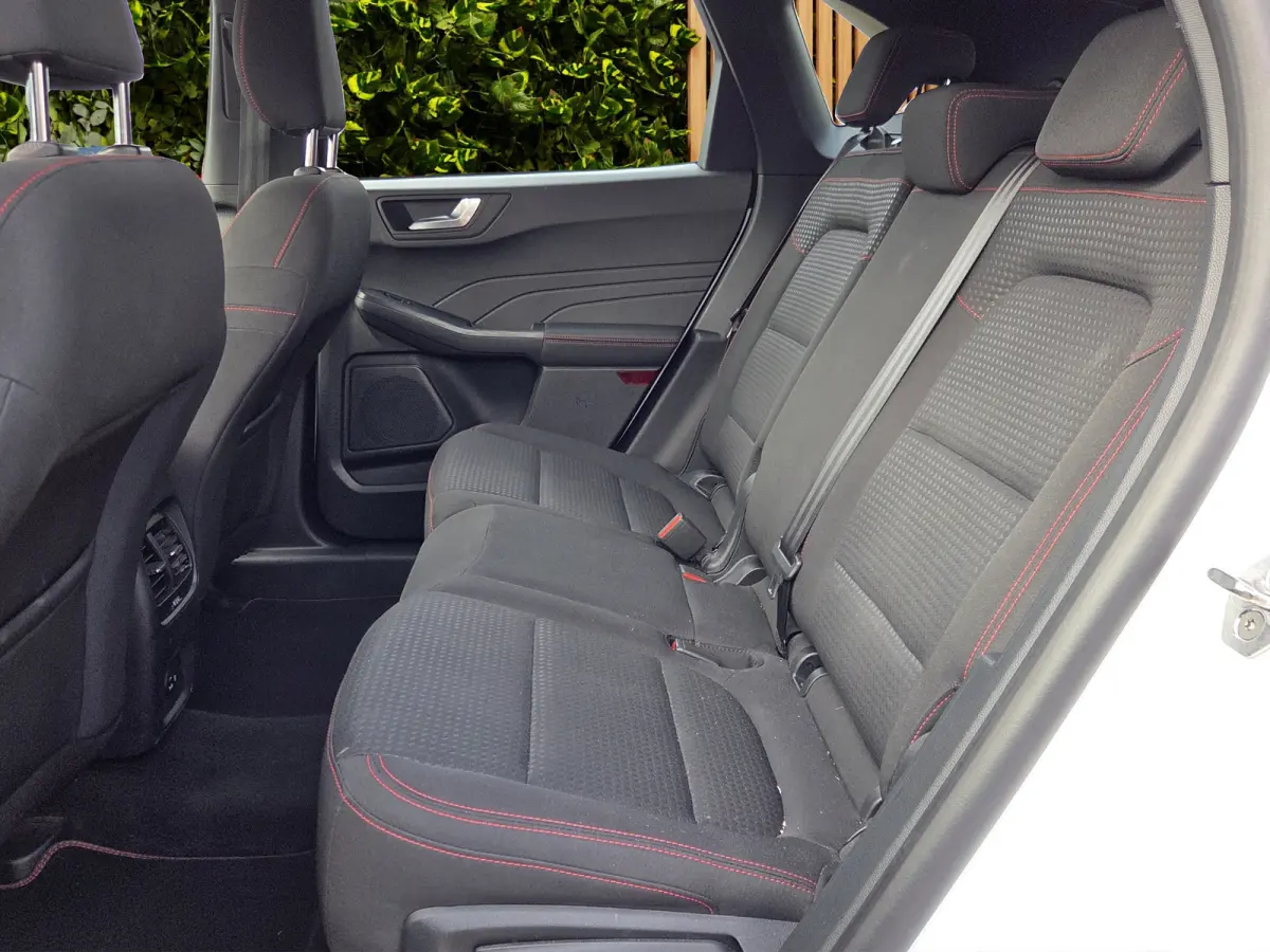 2.5 PHEV ST-Line | Carplay | Cruise | Achteruitrij camera | Keyless | Stoel-stuurverw. |