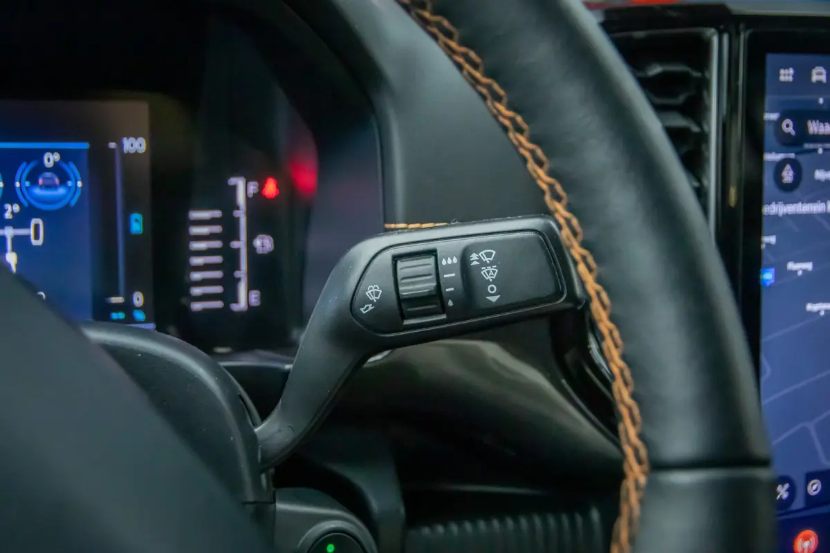 2.3 Double Cab. Phev 278pk. Wildtrack 4WD | Trekhaak | Camera | StoelVW | Apple carplay | Ect Ect Ect