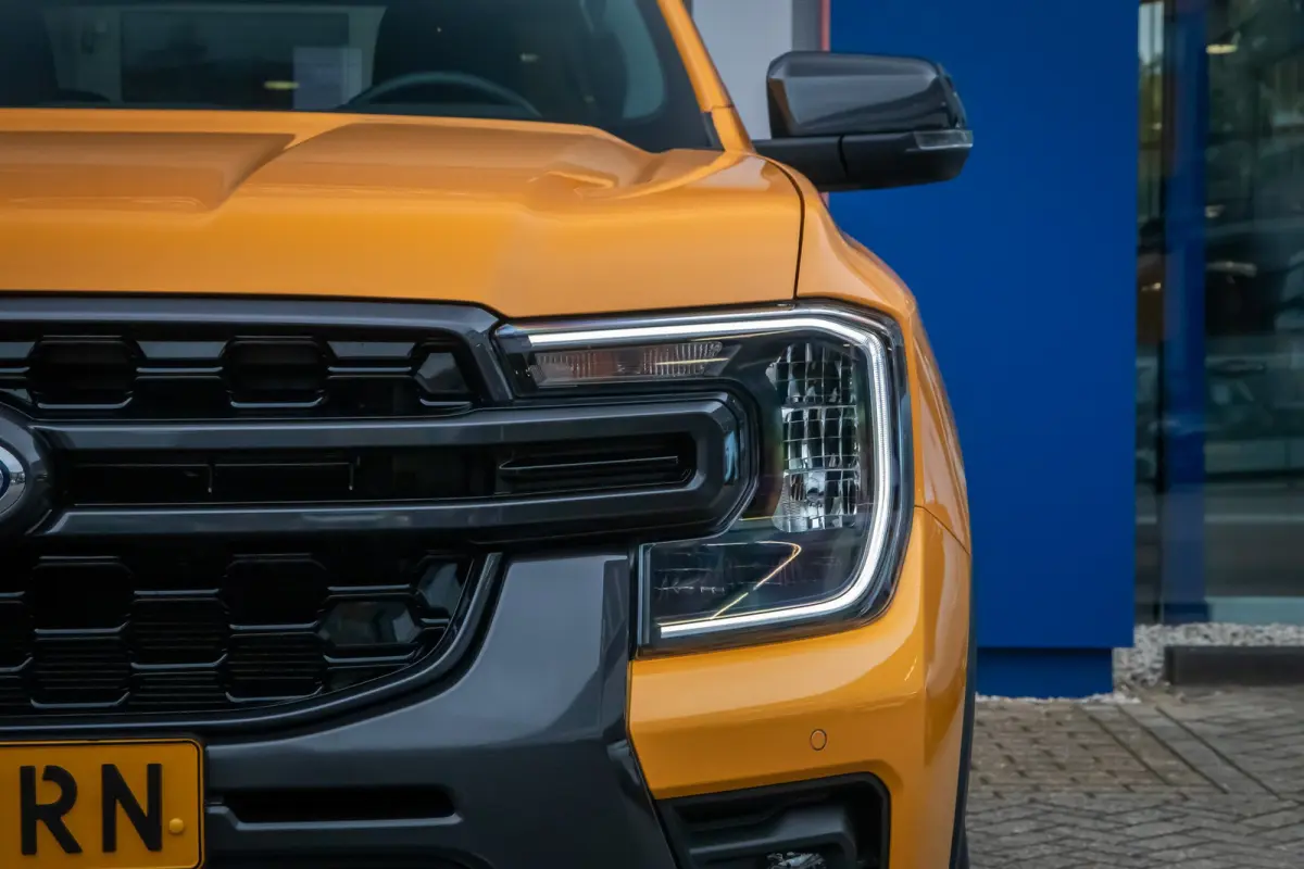 2.3 Double Cab. Phev 278pk. Wildtrack 4WD | Trekhaak | Camera | StoelVW | Apple carplay | Ect Ect Ect