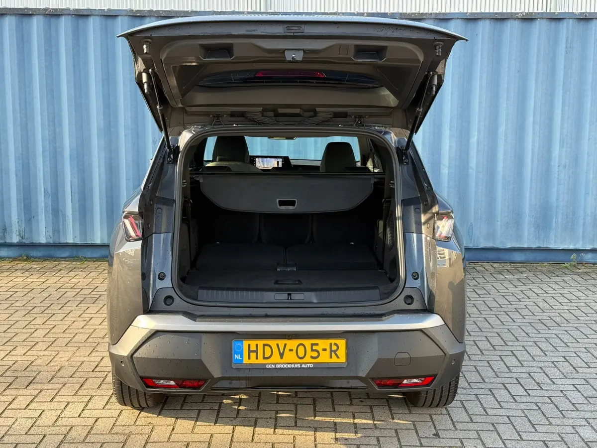 1.2 Hybrid 136 Allure 360 camera | Adeptieve cruise control met stop& go| stuurwiel verwarmig | Keyless entry | Dodehoek detectie