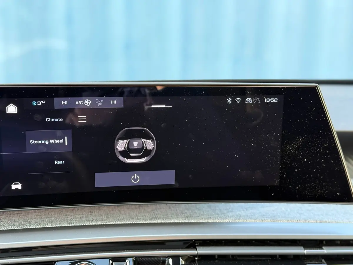 1.2 Hybrid 136 Allure 360 camera | Adeptieve cruise control met stop& go| stuurwiel verwarmig | Keyless entry | Dodehoek detectie