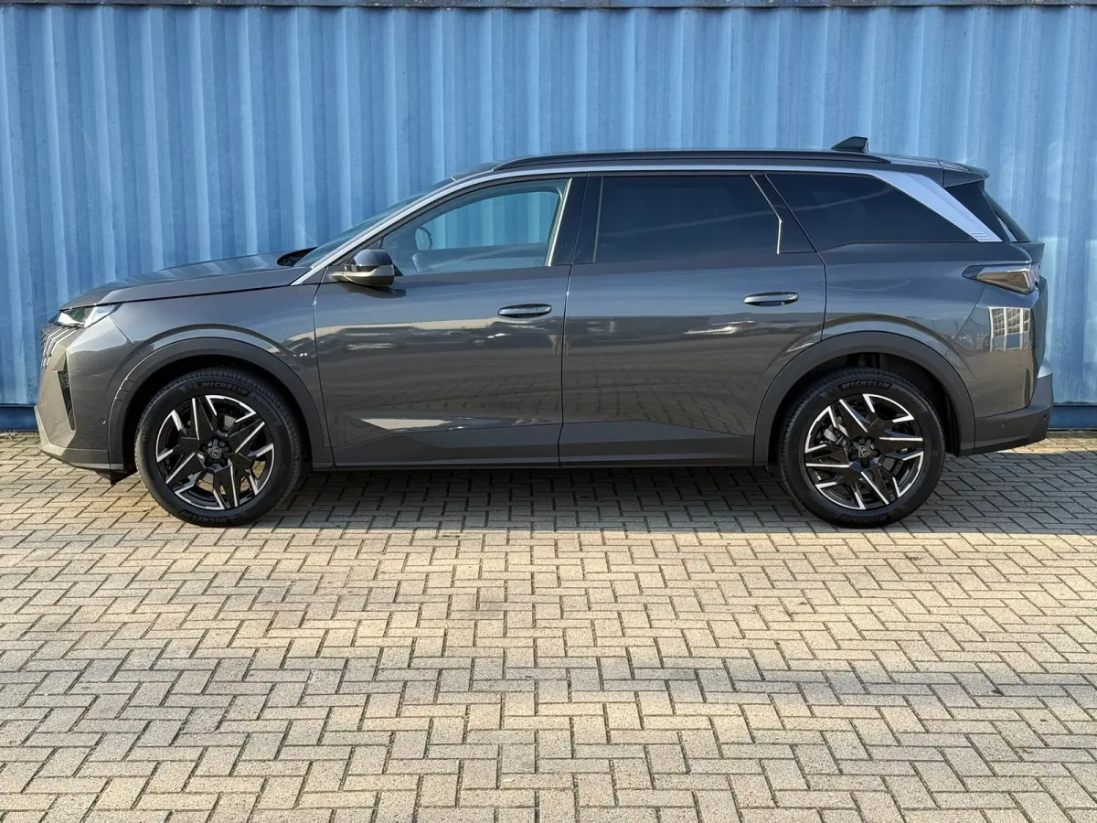 1.2 Hybrid 136 Allure 360 camera | Adeptieve cruise control met stop& go| stuurwiel verwarmig | Keyless entry | Dodehoek detectie