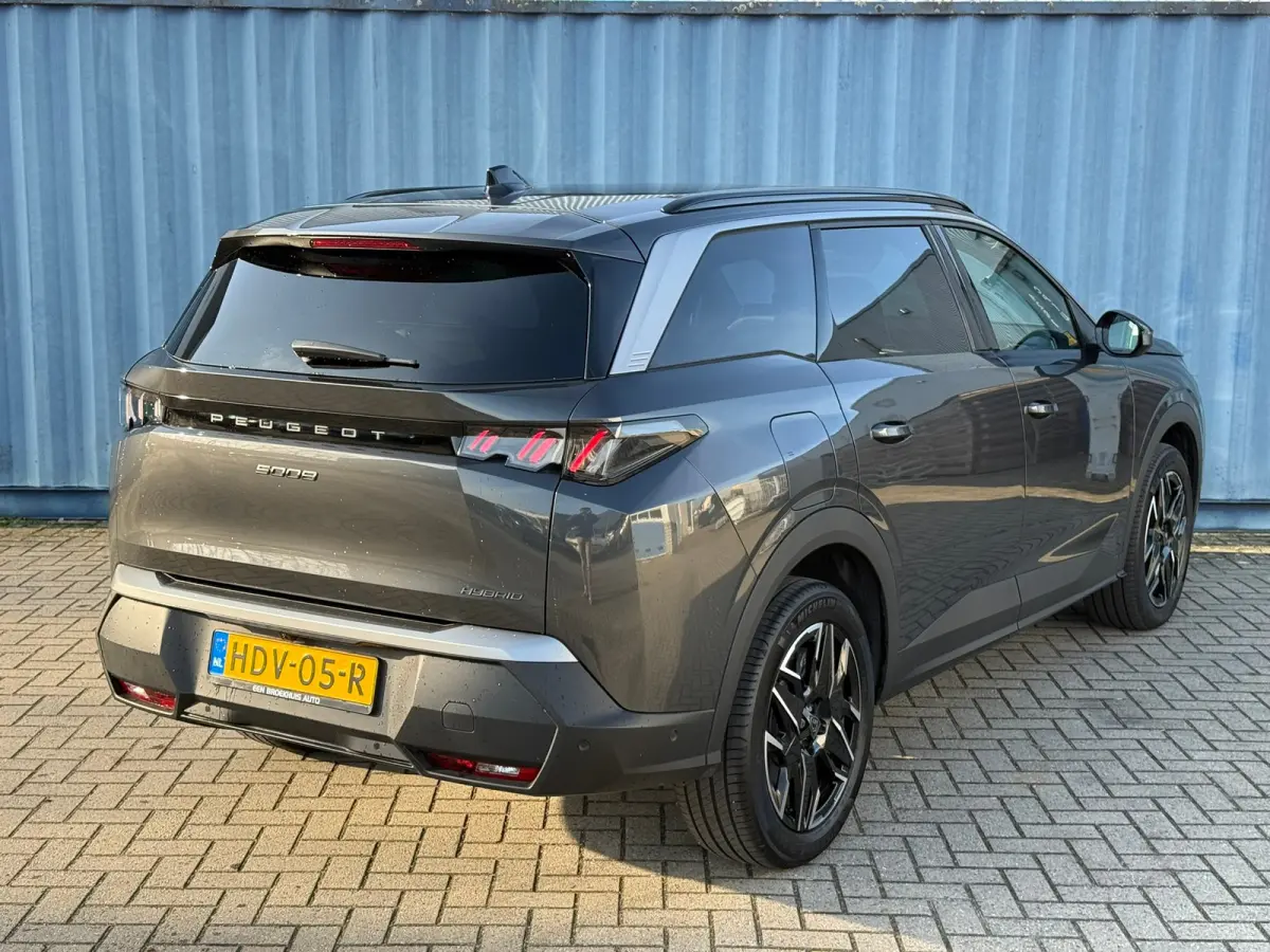 1.2 Hybrid 136 Allure 360 camera | Adeptieve cruise control met stop& go| stuurwiel verwarmig | Keyless entry | Dodehoek detectie