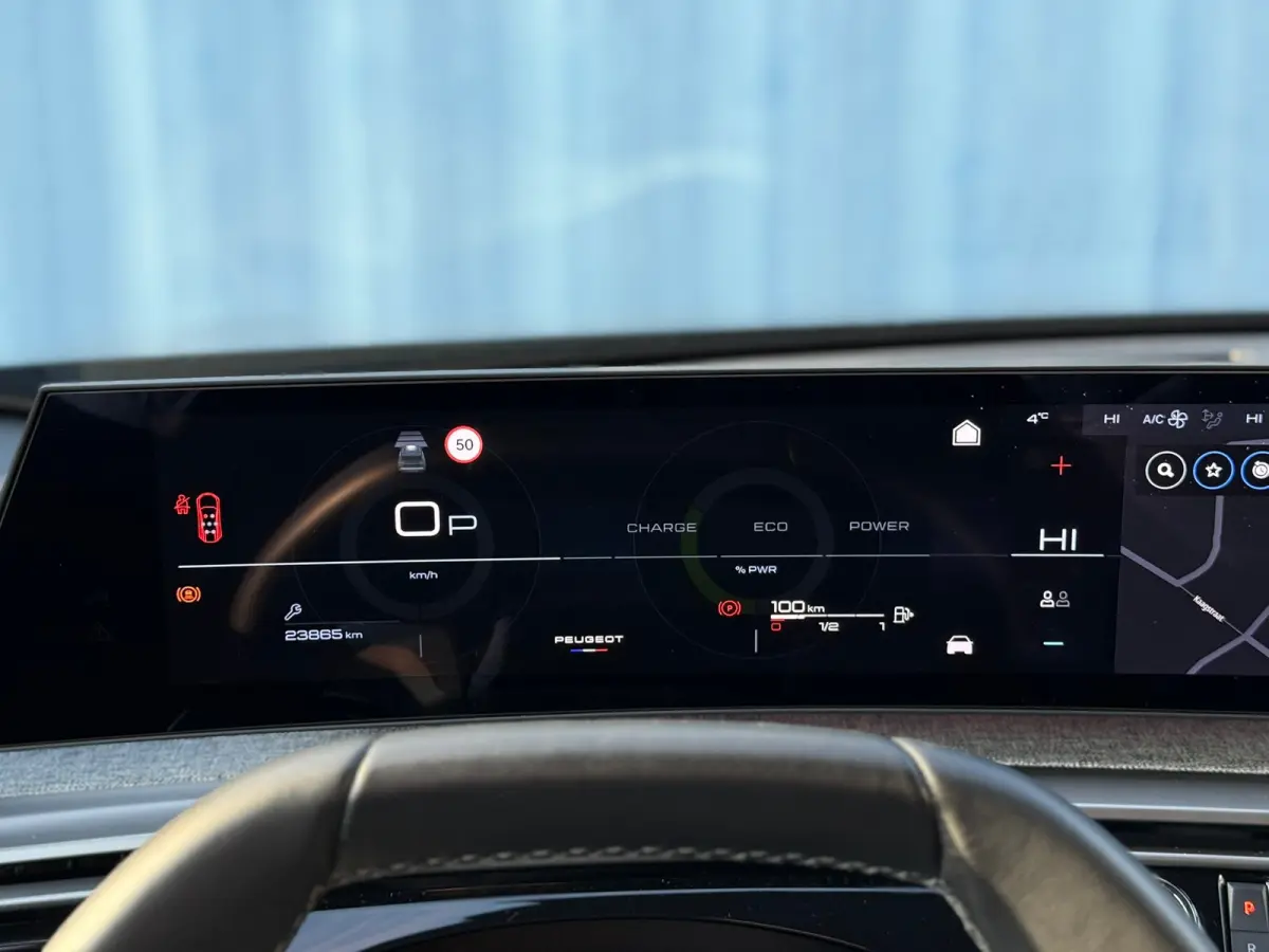 1.2 Hybrid 136 Allure 360 camera | Adeptieve cruise control met stop& go| stuurwiel verwarmig | Keyless entry | Dodehoek detectie