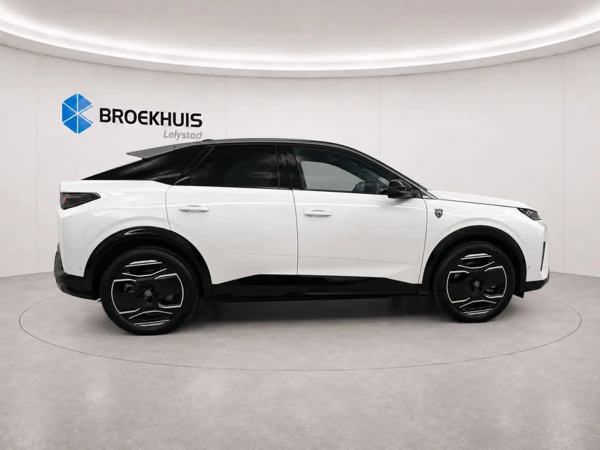 73KWH GT AVANTAGE 214PK SOH 96,5% / NAVI / LEDER / CLIMA / FULL-LED / 20" LMV / KEYLESS / WARMTEPOMP / 360° CAMERA / ADAPT. CRUISECONTROL / WINTERPAKKET / NIEUWSTAAT !!