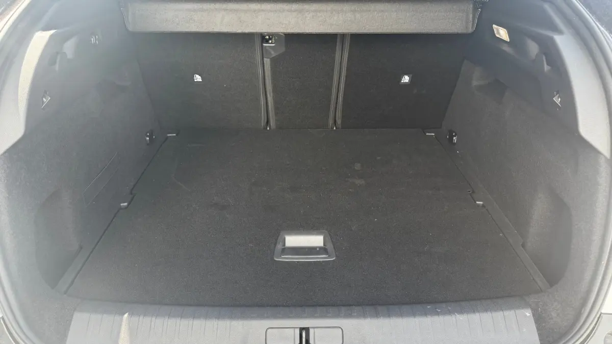 73KWH GT AVANTAGE 214PK SOH 96,5% / NAVI / LEDER / CLIMA / FULL-LED / 20" LMV / KEYLESS / WARMTEPOMP / 360° CAMERA / ADAPT. CRUISECONTROL / WINTERPAKKET / NIEUWSTAAT !!