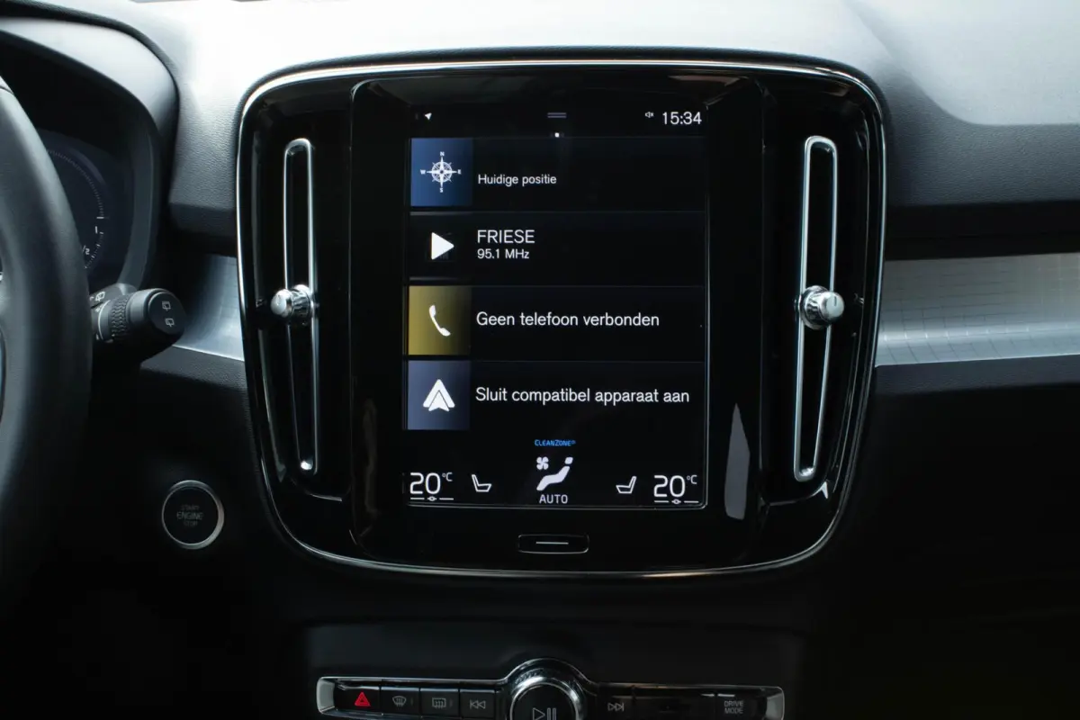 1.5 T4 PHEV Plus Dark|Stoel+Stuurverwarming|Trekhaak|Camera|Harmann Kardon|