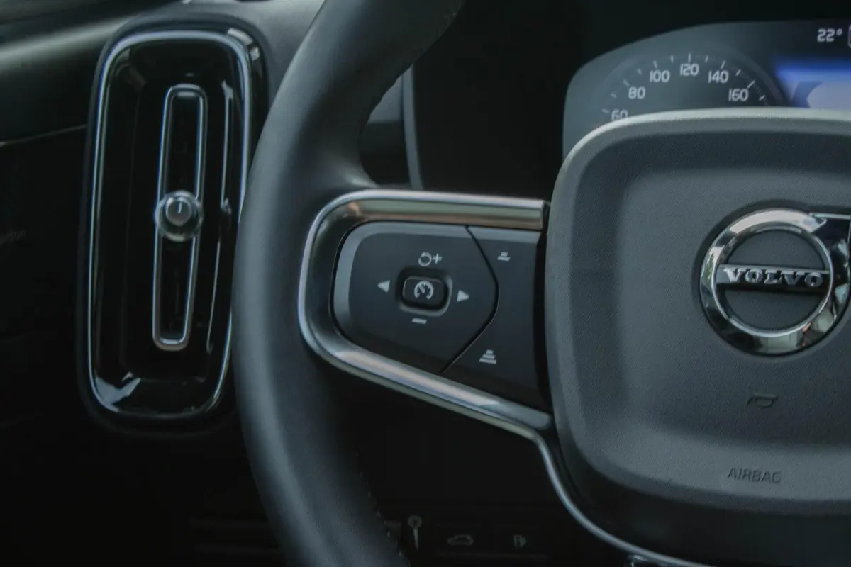 1.5 T4 PHEV Plus Dark|Stoel+Stuurverwarming|Trekhaak|Camera|Harmann Kardon|