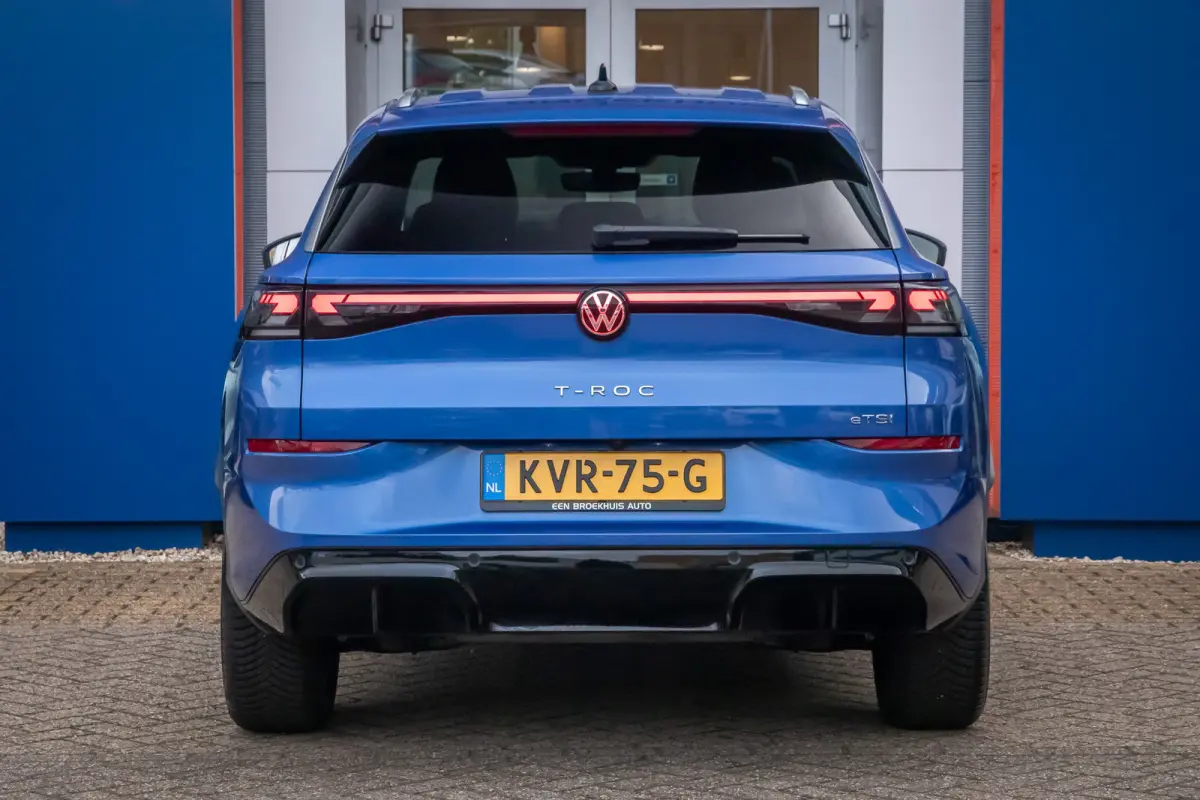 1.5 eTsi R-Line First Edition | Adaptive Cruise control | Matrix koplamen | Elektrisch bedienbare achterklep | Stoelverwarming | Achteruitrijcamera | Appelcarplay/Android auto | Achteruitrij