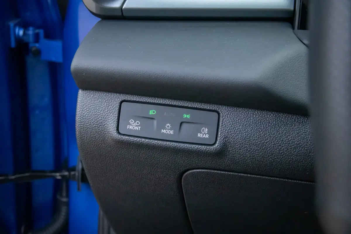 1.5 eTsi R-Line First Edition | Adaptive Cruise control | Matrix koplamen | Elektrisch bedienbare achterklep | Stoelverwarming | Achteruitrijcamera | Appelcarplay/Android auto | Achteruitrij
