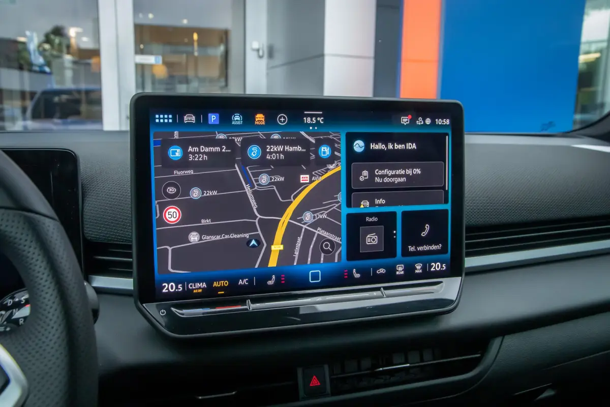 1.5 eTsi R-Line First Edition | Adaptive Cruise control | Matrix koplamen | Elektrisch bedienbare achterklep | Stoelverwarming | Achteruitrijcamera | Appelcarplay/Android auto | Achteruitrij